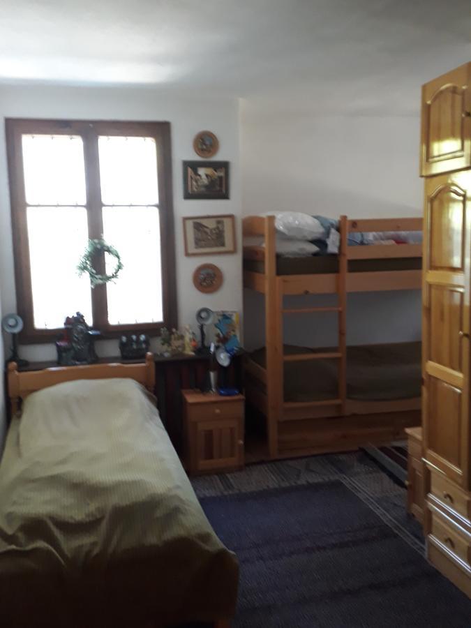 Chuchi Guest House 1 Zlatna Panega Buitenkant foto